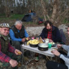 Na ostrove: kolektívna príprava jedla